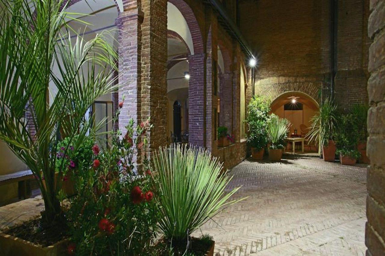 Il Chiostro Del Carmine Hotel Siena Ngoại thất bức ảnh