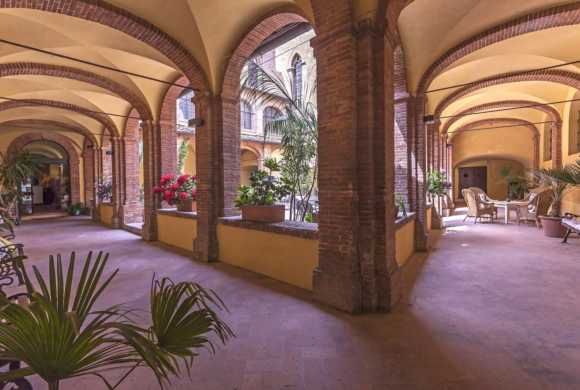 Il Chiostro Del Carmine Hotel Siena Ngoại thất bức ảnh