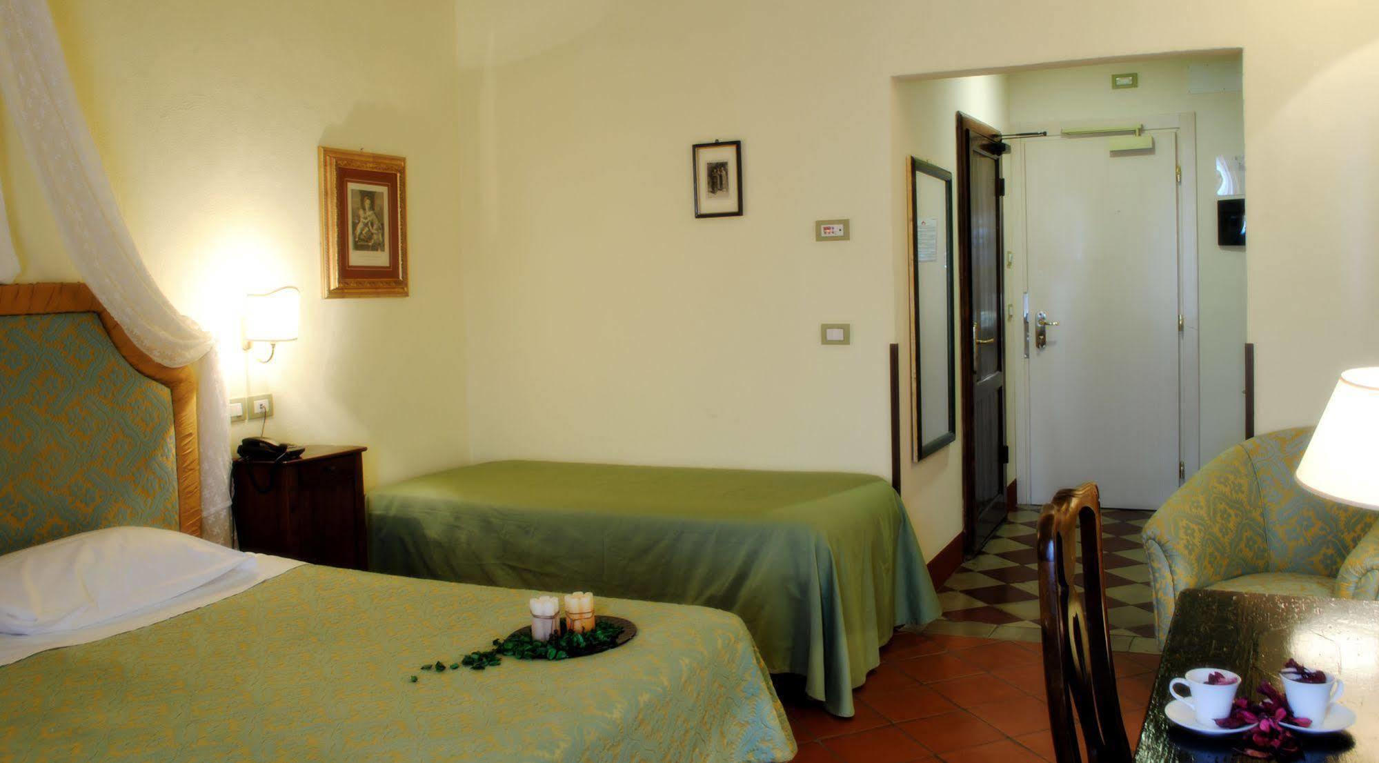 Il Chiostro Del Carmine Hotel Siena Ngoại thất bức ảnh