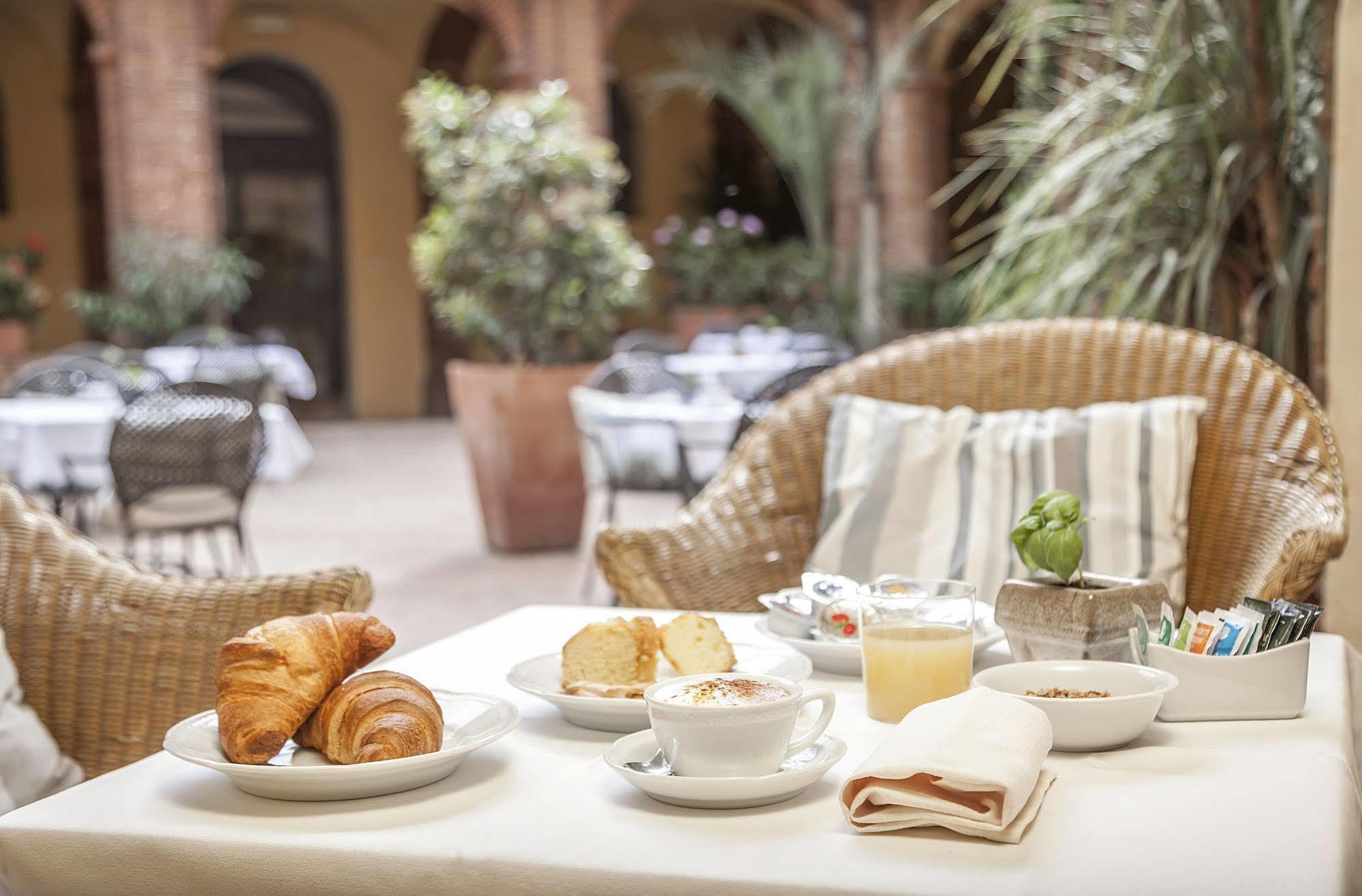 Il Chiostro Del Carmine Hotel Siena Ngoại thất bức ảnh